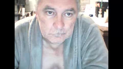 Snapshot of edje59a chatting on September 23, 5:51 am Eddy online show from September 23, 5:51 am