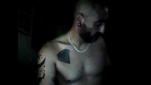 eemmee708927 online show from May 27, 10:51 pm
