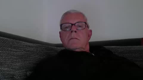 eisbaer1957 online show from March 19, 5:27 pm