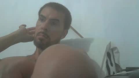 el_principe_veryhot online show from January 17, 4:48 am