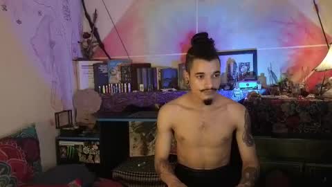 Snapshot of eleazar_blake chatting on September 13, 6:03 am Sir Eleazar online show from September 13, 6:03 am