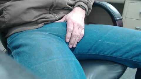 electra1021 online show from March 6, 3:35 pm