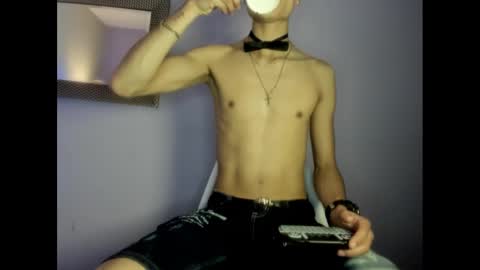 Elegant online show from January 15, 2:49 am