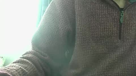 Snapshot of elfyonee chatting on February 25, 11:08 am elfyonee online show from February 25, 11:08 am