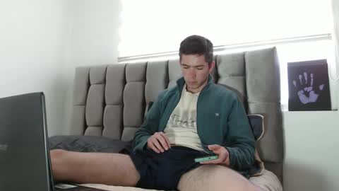 Elian online show from January 12, 7:53 pm