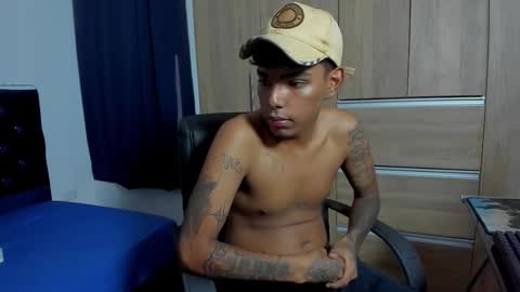elias_ford online show from October 22, 8:34 pm