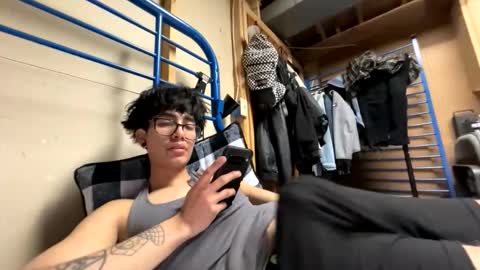 eliasssandres online show from March 7, 2:04 pm