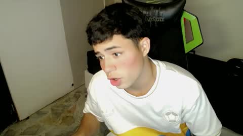 bby-santy online show from November 19, 8:41 pm