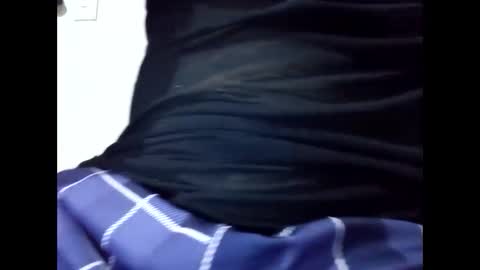 Snapshot of elimposstor chatting on October 1, 7:07 pm elimposstor online show from October 1, 7:07 pm