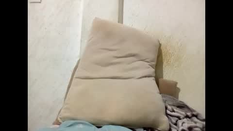 Snapshot of elimposstor chatting on September 20, 2:39 pm elimposstor online show from September 20, 2:39 pm