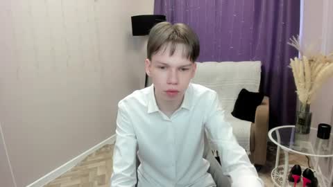 eliotmars online show from May 19, 6:52 am