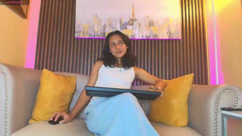 Elisa Sue online show from May 20, 3:02 am