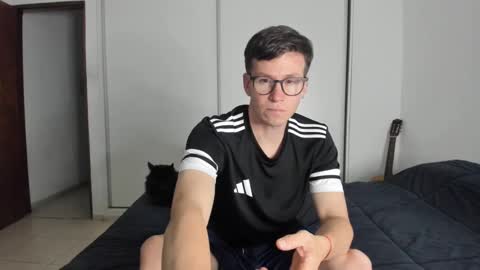 elnenedearg online show from November 5, 1:40 am