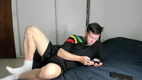 elnenedearg online show from September 20, 10:32 pm