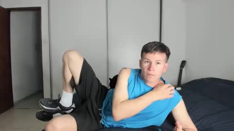 elnenedearg online show from September 17, 12:11 am