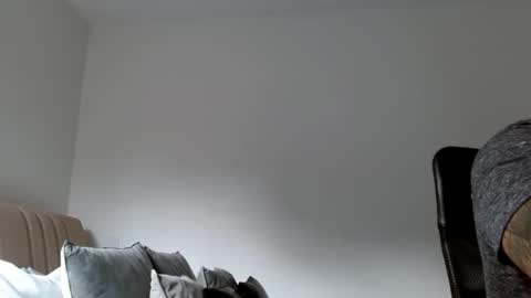 Snapshot of elosocazador chatting on January 20, 12:18 pm elosocazador online show from January 20, 12:18 pm