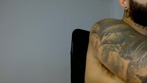 Snapshot of elosocazador chatting on October 10, 7:07 pm elosocazador online show from October 10, 7:07 pm