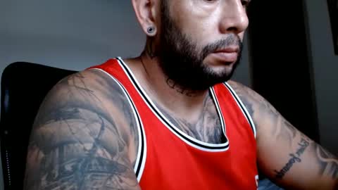 Snapshot of elosocazador chatting on December 27, 12:34 pm elosocazador online show from December 27, 12:34 pm