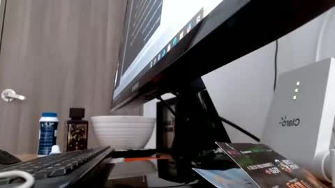 Snapshot of elosocazador chatting on February 3, 11:42 am elosocazador online show from February 3, 11:42 am