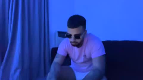 elturrodelsexo online show from September 8, 2:49 pm