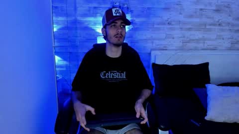 emir_ozan online show from December 21, 2:47 pm