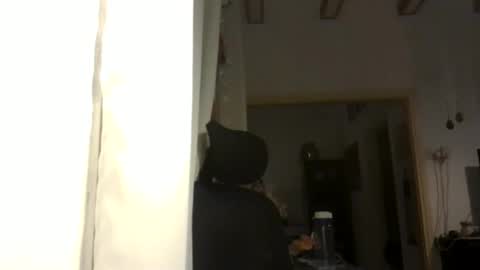 Ariel online show from February 6, 10:28 pm