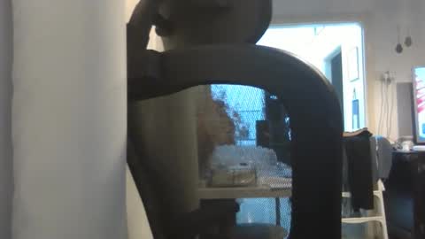 Ariel online show from January 16, 6:54 pm