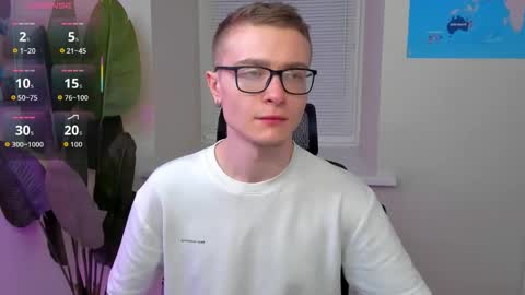 Emmit online show from May 11, 11:45 am