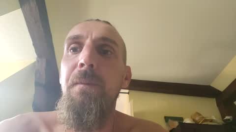 enchiendechattes online show from August 9, 10:54 am