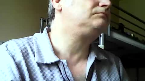 englishguysurrey online show from July 23, 7:27 am