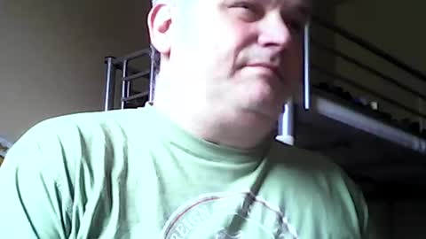 englishguysurrey online show from July 18, 9:47 am