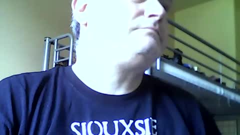 englishguysurrey online show from July 24, 9:27 am