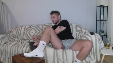 Englishladxxx online show from November 21, 12:09 am