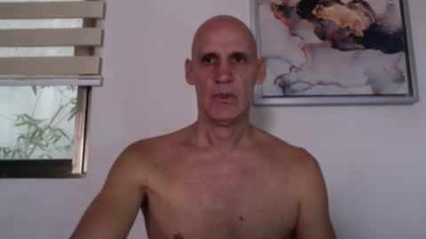 The Man 007 online show from December 17, 3:08 pm