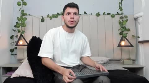 ENZO online show from November 10, 2:44 pm