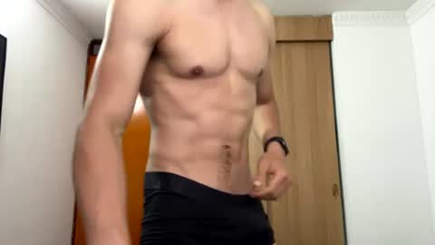 enzo_savage online show from June 29, 11:43 am