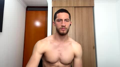 enzo_savage online show from February 25, 7:37 pm