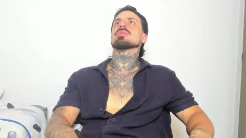 Enzo Aren online show from November 24, 10:55 pm