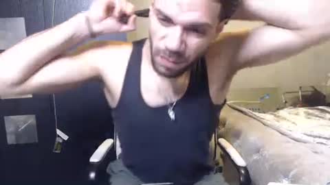 enzofrenchy online show from December 17, 7:48 pm