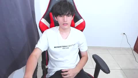 eren_tatakae online show from October 4, 8:57 pm