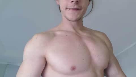 Eric Crush online show from June 17, 4:14 am
