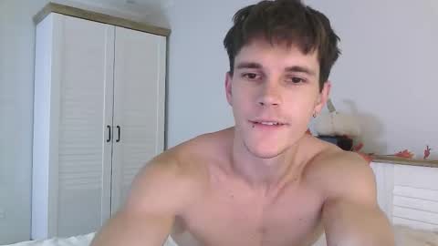 Eric Crush online show from October 13, 3:56 am