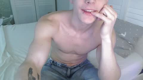 Eric Crush online show from January 18, 4:08 am