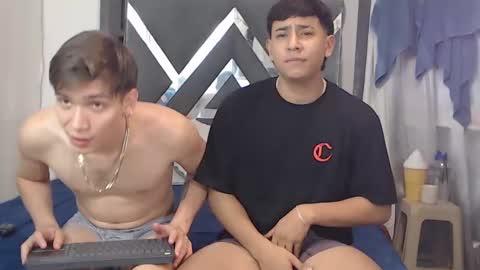 Snapshot of erick_de_rossee chatting on December 27, 3:42 am erick_de_rossee online show from December 27, 3:42 am