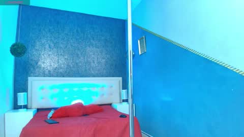   online show from November 6, 4:26 am