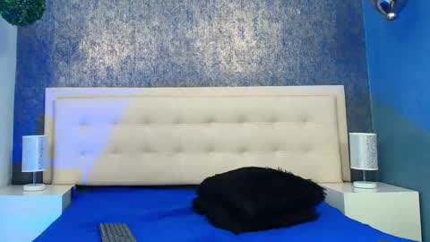   online show from September 24, 2:33 am