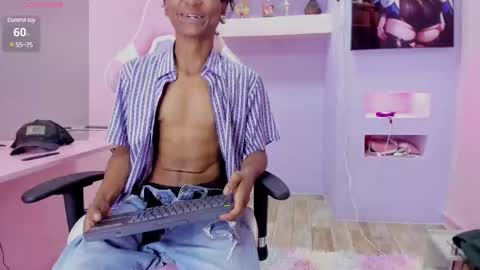 Erick online show from February 22, 4:51 am