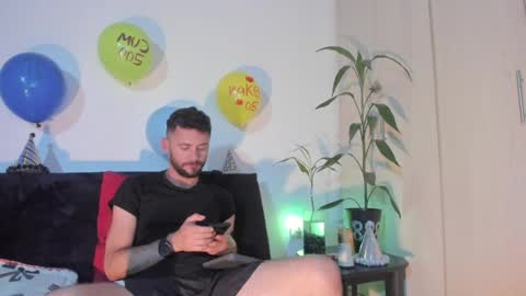 erickpritz_xh online show from April 30, 5:03 am