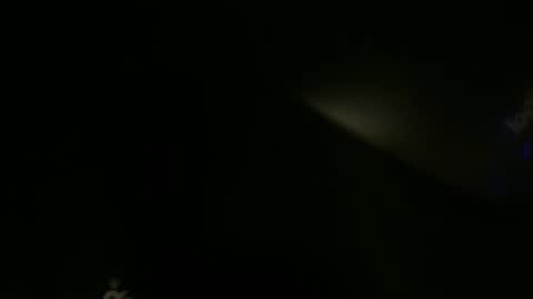 ericm85 online show from March 31, 2:46 am