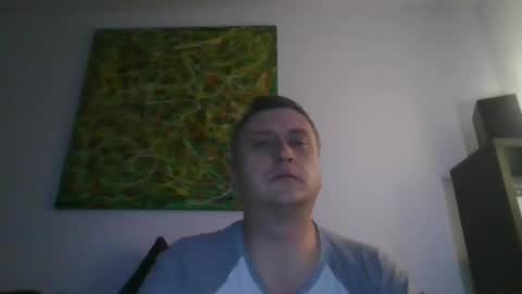 Snapshot of erik_69_69 chatting on January 19, 5:39 pm erik_69_69 online show from January 19, 5:39 pm